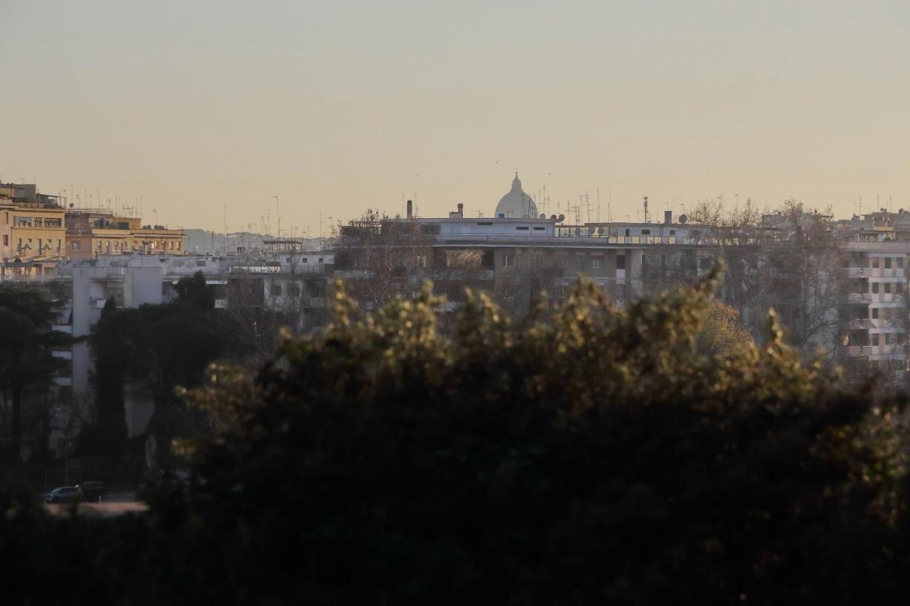 Beautiful Loft In Ponte Milvio With Terrace Apartment Rome Exterior photo